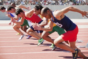 九州娱乐-球员们在激烈比拼中展现出色的技术与意志