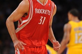 九州体育-包含热火风头盖过步行者，狼王孤军奋战不敌的词条