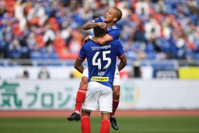 九州体育平台-横滨水手未雨绸缪，备战全面展开的简单介绍