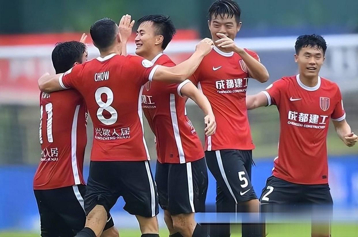 武汉三镇负于浙江绿城！锋线破灭，:惜败的简单介绍