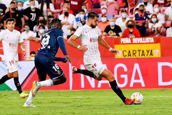 塞维利亚客场逆转,提前锁定胜局 塞维利亚客场逆转,提前锁定胜局